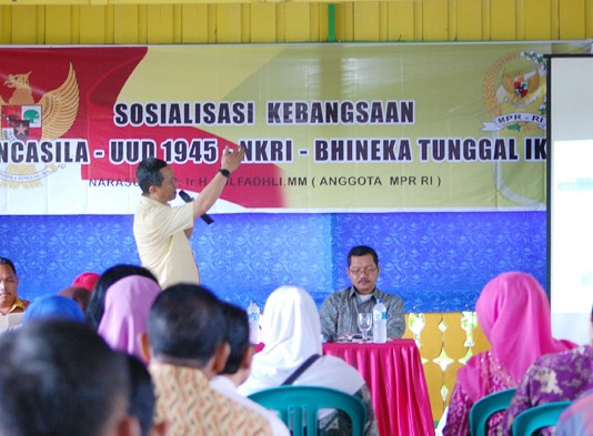 Pancasila Ideologi Bangsa, Jangan Lips Service Saja