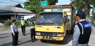 Tak Ada Pengecualian untuk Plat Merah