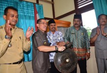 Safari Natal, Bantu Gereja dan Masjid