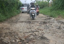 Jalan Hancur Lebur seperti Bubur