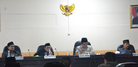 Bupati Nyaris Buka Jurus Perbup APBD