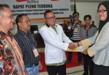 Lay-Anton Unggul 1.945 Suara