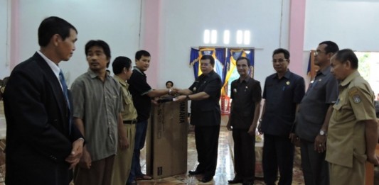 Natal Momentum Saling Mengasihi