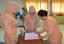 Ratna Pimpin Pelantikan GOPTKI dan DWP Sekadau