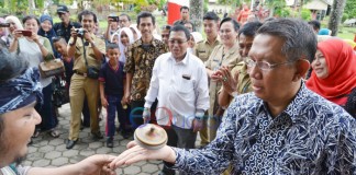 Berharap Gasing Kalahkan Angry Bird