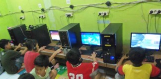 50 Persen Warnet di Sekadau Tak Berizin