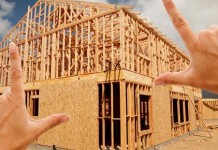 Merenovasi Rumah Saat Musim Hujan