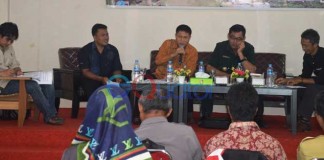 WWF dan Suar Institute Bedah Buku