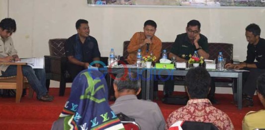 WWF dan Suar Institute Bedah Buku