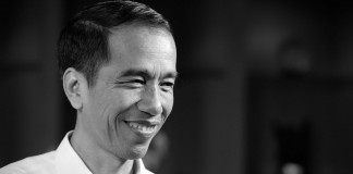 Luhut: Jokowi Harus Dikawal Agar Tidak Melanggar UU