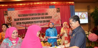 Dorong Ibu Lebih Cerdas dan Kreatif