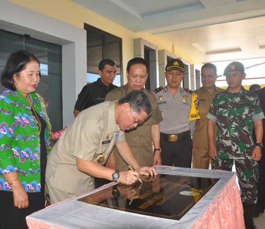 “Masyarakat Datang Ngantar Duit, Jangan Pasang Muka Cemberut”