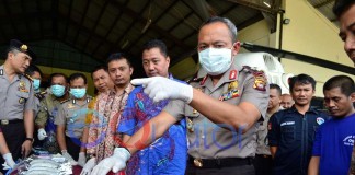 Jejalkan Saja Sabu 10,5 Kg ke Mulut Pengedarnya