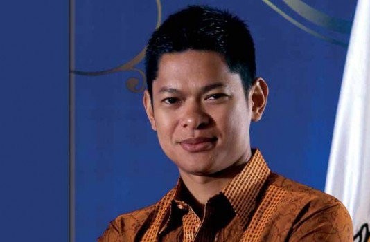 Wakafkan Diri untuk Olahraga Indonesia