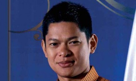 Wakafkan Diri untuk Olahraga Indonesia