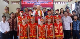 Gereja Simbol Kehadiran Tuhan