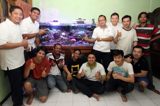 ‘Mereplika’ Ekosistem Bawah Laut via Akuarium