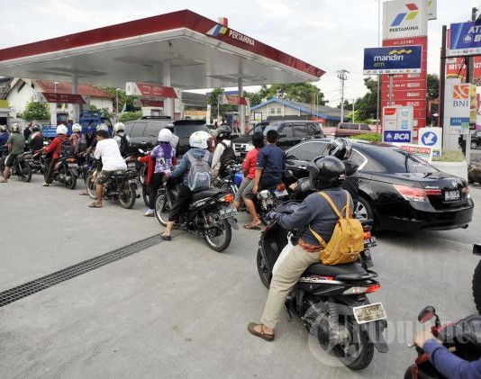 Upeti BBM Kejahatan Sengsarakan Rakyat
