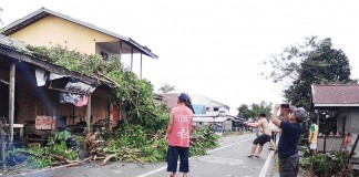 “Nguung-nguung”, Hujan Es dan Puting Beliung di Kapuas Hulu