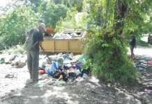 Warga Keluhkan Sampah di TPS Lama Tak Diangkut
