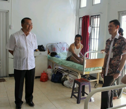 RSUD Banyak Lalat, Bupati Andrianus Sidak