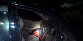 Tabrak Gundukan Tanah Sopir Avanza Tewas