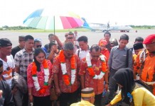 Kaget Disambut Ratusan Pendukung