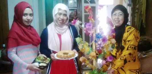 De’ Fam Geluti Usaha Pokok Telok dan Kuliner Khas Khatulistiwa