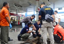 Di CCTV Terlihat Sopir Trailer Isi Solar Sendiri