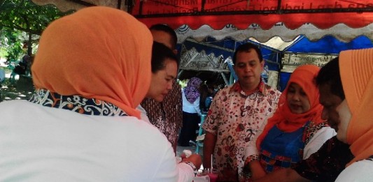 Persit Kodim Singkawang Juara Masak Ikan