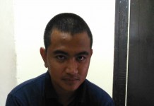 Warga Serahkan Revolver