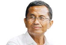 Dahlan Iskan Kunjungi Aher