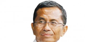 Dahlan Iskan Kunjungi Aher