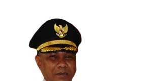 Guru Honorer yang Jadi Bupati Ketapang