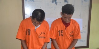 Pura-pura Cari Kodok Bengkas Rumah Warga