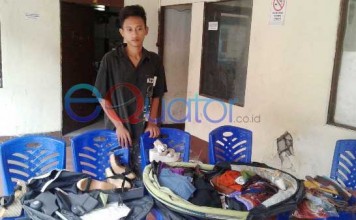 Belum Sempat Jual Pakaian, Keburu Diciduk