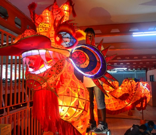 Susun Program Unggulan Tarik Turis Asing