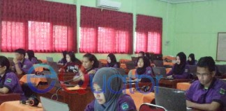 Ratusan Siswa SMK Negeri 2 Singkawang Tryout UNBK