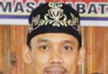 Keracunan Sintang, Pemerintah Lalai