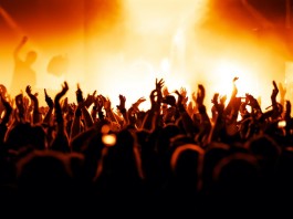 Rayakan Perceraian ke Diskotek, Malah Tewas