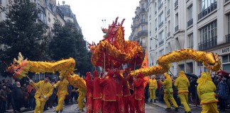 Naga Terpanjang 118 Meter Siap Beratraksi