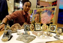 Batu Akik Menyerupai Alex Ferguson