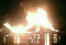 Satu Rumah Tinggal Puing, Satu Lagi Terbakar Separuh