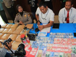 Sekeluarga Kompak Jual Narkoba