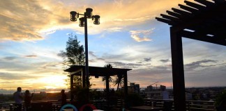 Turis pun Perpanjang Check In di Transera Hotel