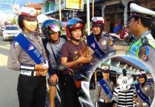 Badut Zebra Ikut Razia