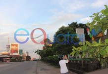 Parah, Iklan Rokok Terpajang di Depan Sekolah