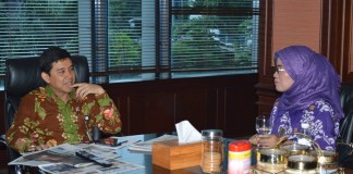 Juliarti Lobi Menteri Yuddy