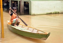 Yoga Pratama, Siswa SD yang Menjadi Ojek Sampan