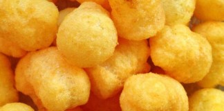 Awas Snack Mengandung Plastik